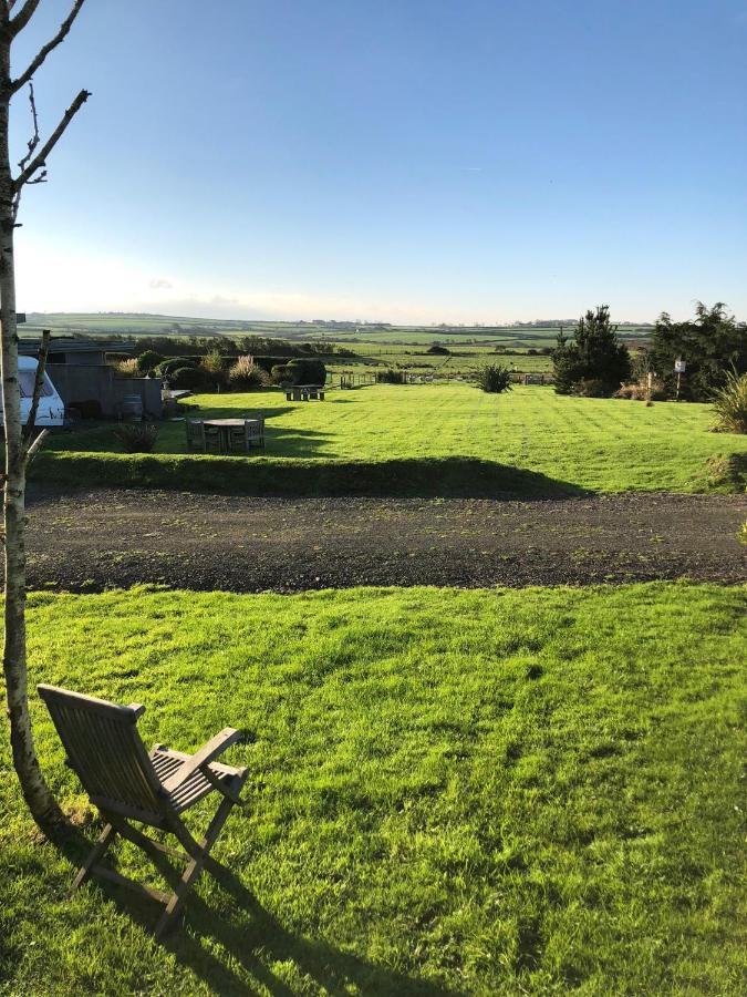 Thistledown Lodge! 5 Minutes From Beach! Free Cancellation! Haverfordwest Kültér fotó