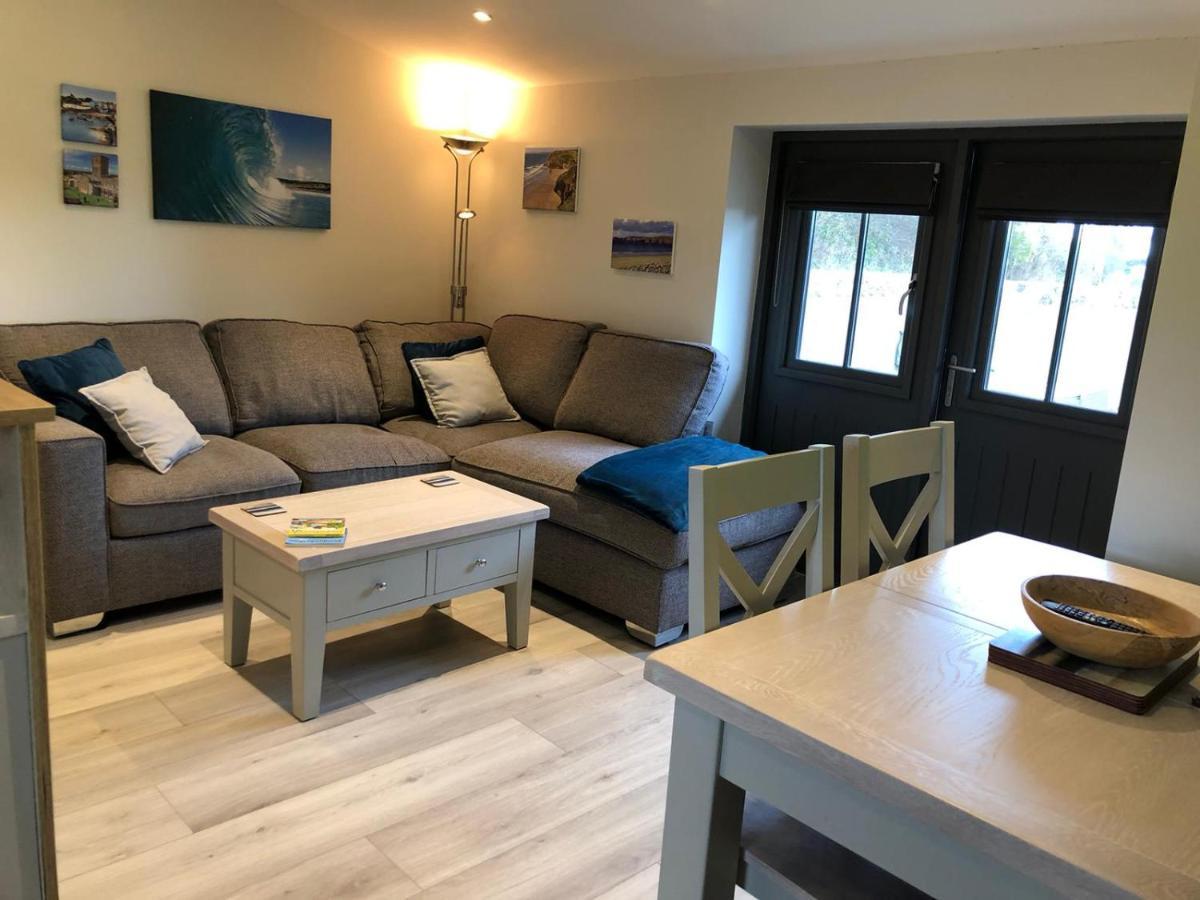 Thistledown Lodge! 5 Minutes From Beach! Free Cancellation! Haverfordwest Kültér fotó